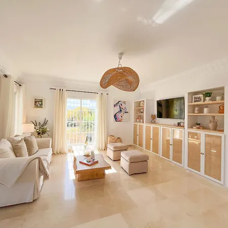 Villa Benisamo, Javea - Tranquil, Large