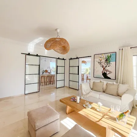 Villa Benisamo, Javea - Tranquil, Large *