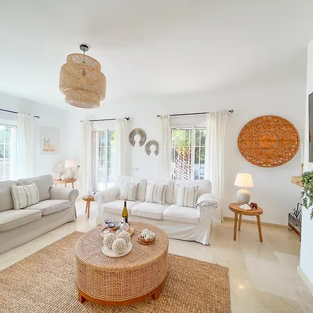 Villa Benisamo, Javea - Tranquil, Large *